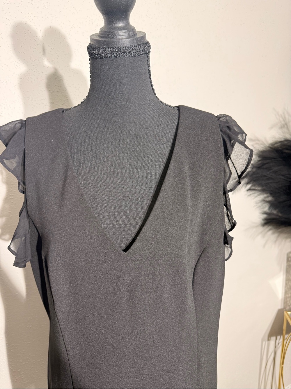 Donna Karan New York Black Ruffle Sleeve V-Neck Midi Dress Size 14 NWT - Picture 7 of 10